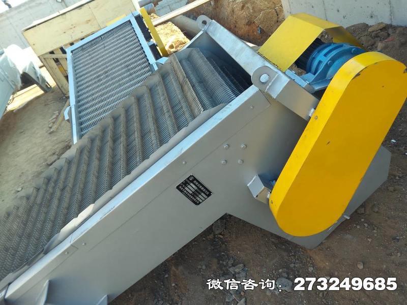 潘集回转式齿耙清污机